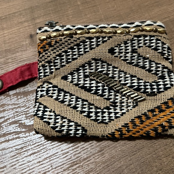 NWT Anthropologie bag and coin purse with some minor defects - Picture 8 of 15